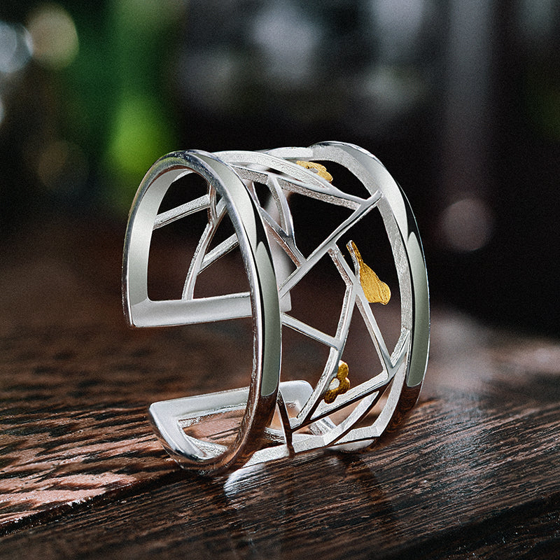 Deja Veux Jewelry Bird Adjustable Ring Metals Type: 925 Sterling Silver / 18K Gold plated Item Weight: About 2.76g Size: Adjustable