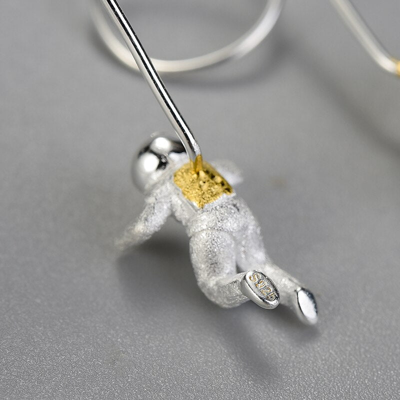Deja Veux Jewelry Astronaut Drop Earrings Metals Type: 925 Sterling Silver , 18K Gold plated Main Stone: Lapis Lazuli Item Weight: about 4.64g