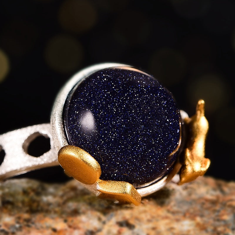 Dog Escape From the Earth Rotatable Ring