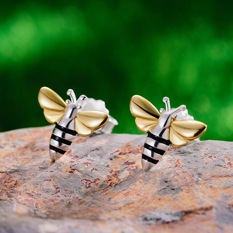 Deja Veux Jewelry Bee with Stripes Stud Earrings   Metals Type: 925 Sterling Silver / 18K Gold plated   Back Finding: Push Back   Item Weight: 1.95g