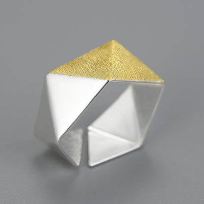 Geometric Origami Adjustable Ring